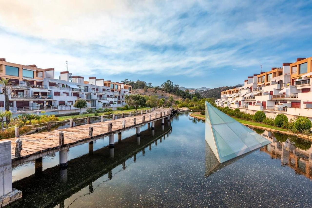 Resort Parque Botanico Club & Country Estepona Exteriör bild